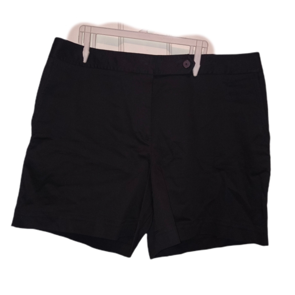 Ann Taylor Black Tailored Bermuda Shorts